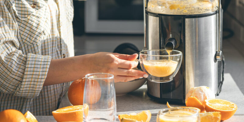 orange juicer machine