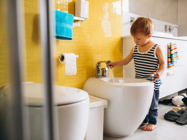 tiles for small bathrooms